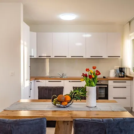 Ilux-2 By Interhome