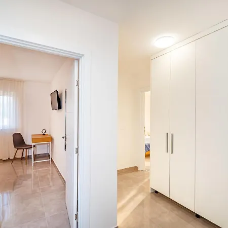 Apartment Ilux-2 By Interhome Novigrad (Dalmatia)