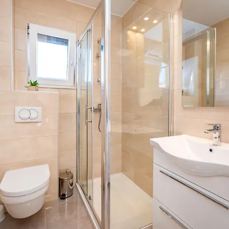 Ilux-2 By Interhome *