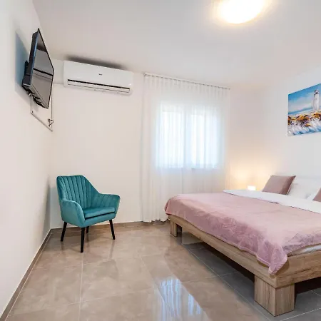 Apartment Ilux-2 By Interhome